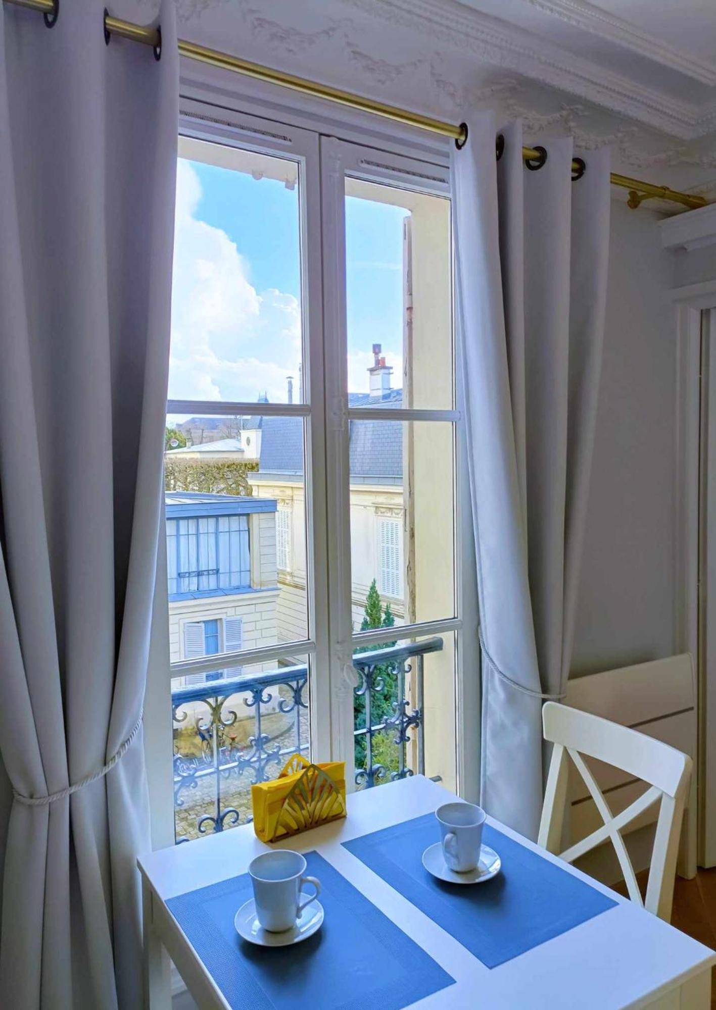 Apartamento Au Petit Trianon Bleu Versalles Exterior foto